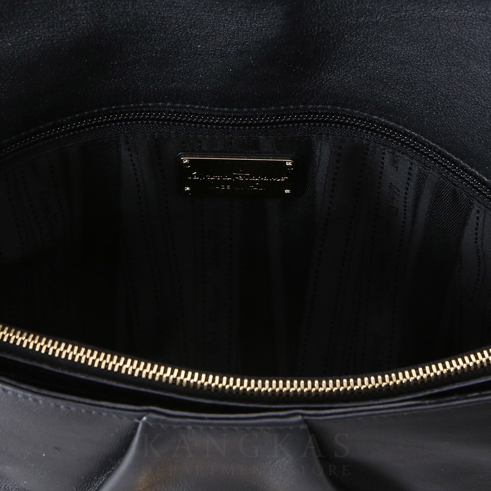 FERRAGAMO(USED)페레가모 체인 숄더백